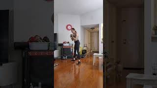 LEGS AND GLUTES 20 EMOM WITH DUMBBELLS: SO GOOD IT HURTS! OUCH! 20' EMOM TAN BUENO QUE DUELE! AHH!