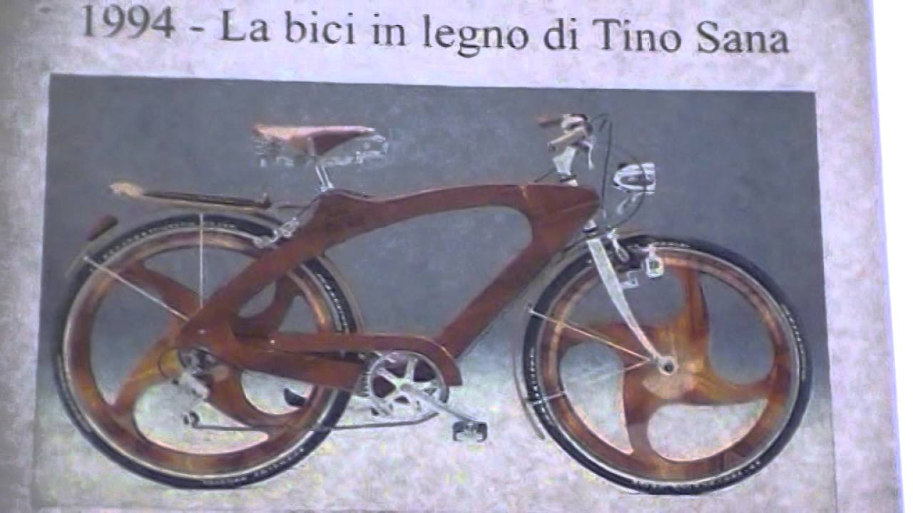 Bicicletta in legno esposta attualmente all'Hotel Palatino in Via Cavour di  Roma (29.04.2016) - YouTube