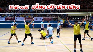 Phút cuối khi đẳng cấp lên tiếng