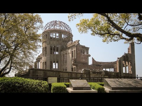 Walking in The Atomic Bomb Dome, Hiroshima