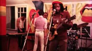 Peter Tosh & Mick Jagger - Walk And Dont Look Back