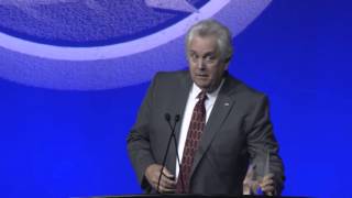 HDI2016 Ron Muns Lifetime Achievement Award