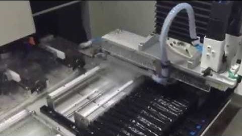 glass loading & unloading robot for touch screen processing