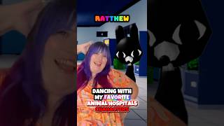 Dancing With My FAVORITE ANIMAL HOSPITAL CHARACTERS on ROBLOX!