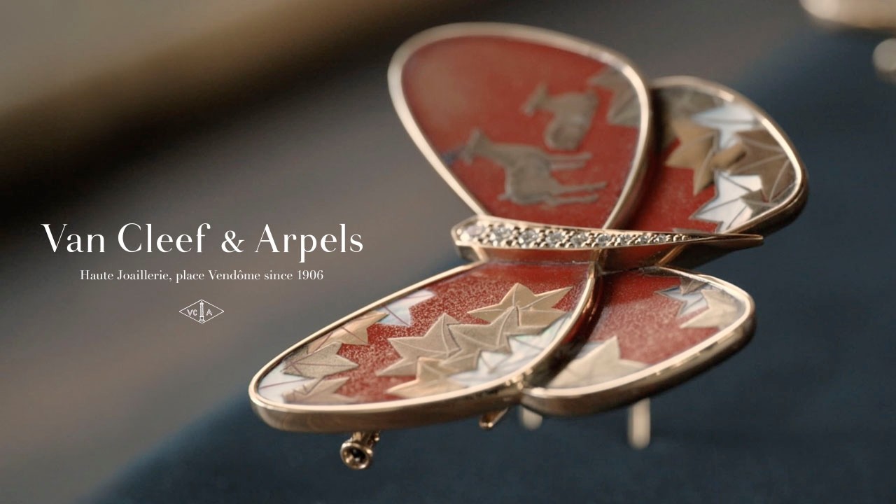 Van Cleef & Arpels' Lacquered Butterflies creations | The precise gestures preceding the flight 🦋🖌️