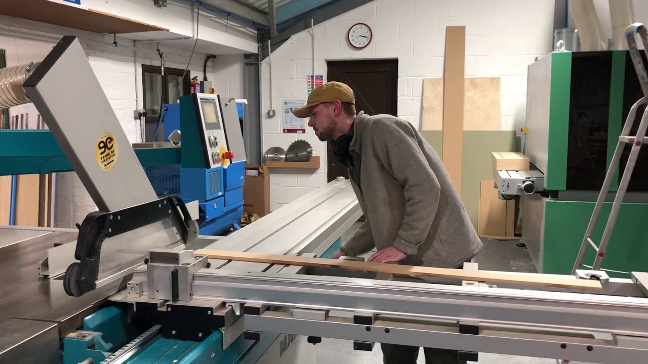 Changing a panel saw blade YouTube