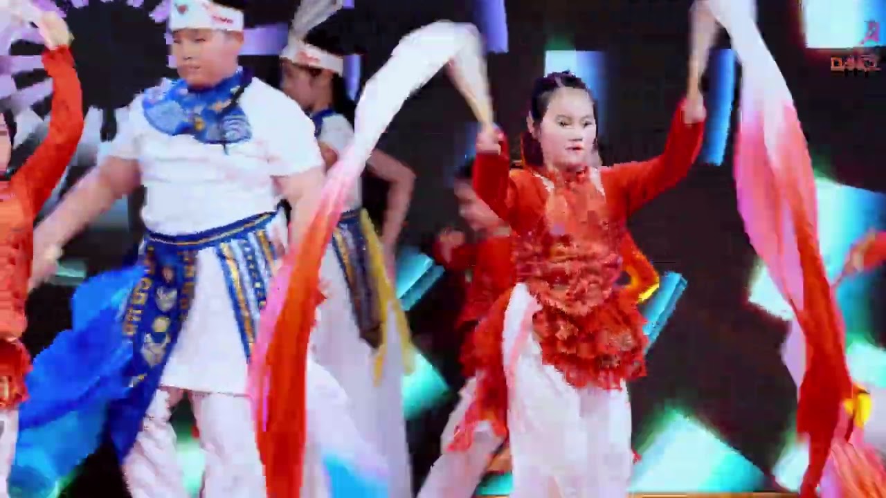 Lời ru Âu Lạc | MegaDance | Tổng kết năm 2025 - Mùa xuân cổ tích