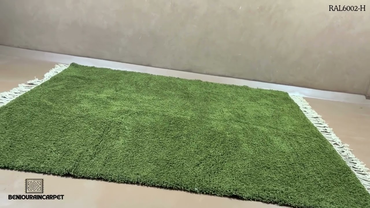 Handmade custom green Moroccan rug – Solid color design
