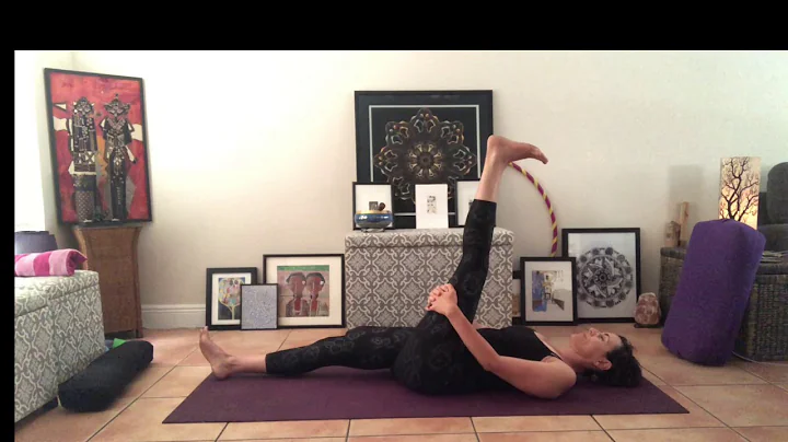 10 Minute Gentle Yoga Sequence with Heather Berg