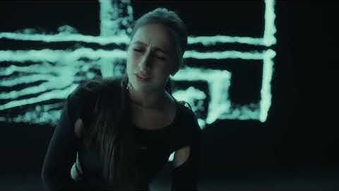 Tate McRae - rubberband (Official Video)