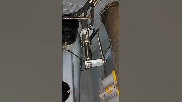 try operating the hydraulic cylinder for the bucket up and down #mechanics #tutorial #youtube #boat