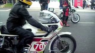 Triumph Trident Slippery Sam TT2010 parade lap
