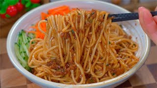 In the future  if you want to eat Zhajiang Noodles  you can make it at home. The sauce is rich in f by 娟子美食 103 views 1 day ago 1 minute, 11 seconds