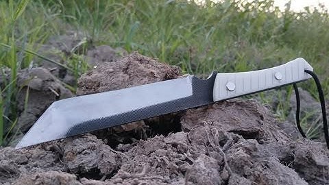 From Rust to Razor: Making a Knife from an Old File