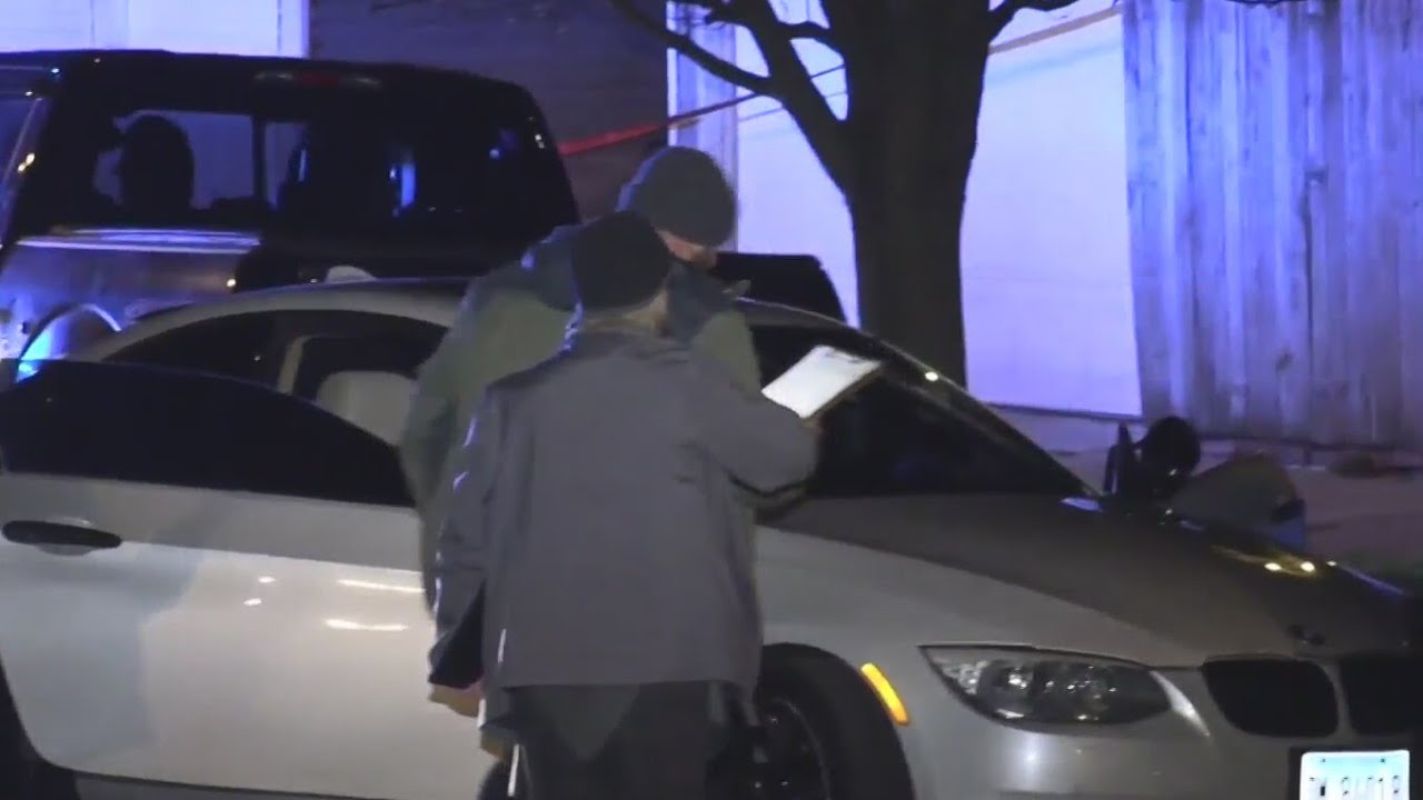 Man found shot to death inside car in Gage Park - YouTube