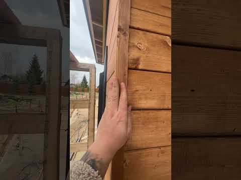 Хороший вариант обрамления угла фасада дома #дом #стройка #стаслагеда #каркасныйдом #каркасныедома