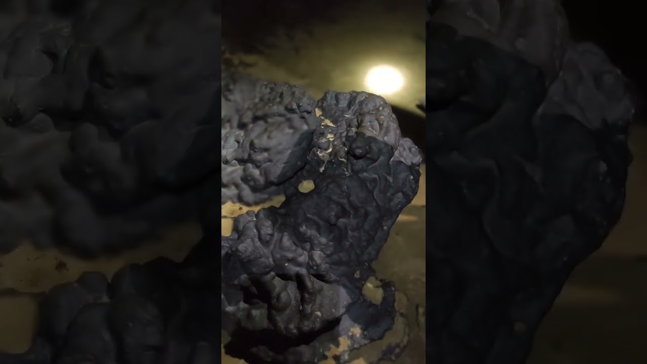 #เหล็กไหลถ้ำคนธรรพ์ 