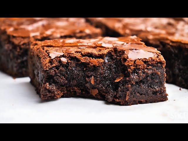 The Best Fudgy Brownie Recipe | Simple Way Of Making The Perfect Fudgy Brownie