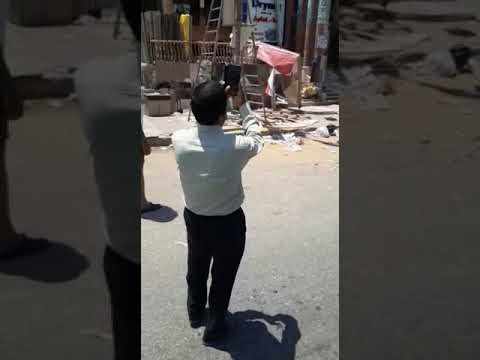 جهاز القاهرة الجديدة يشن حملة على الإعلانات المخالفة للمحلات و المولات