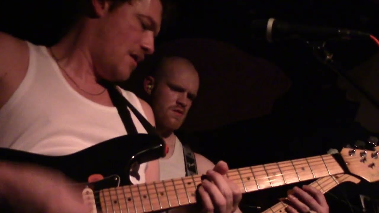 Beige Banquet - Le Ravelin (Toulouse)