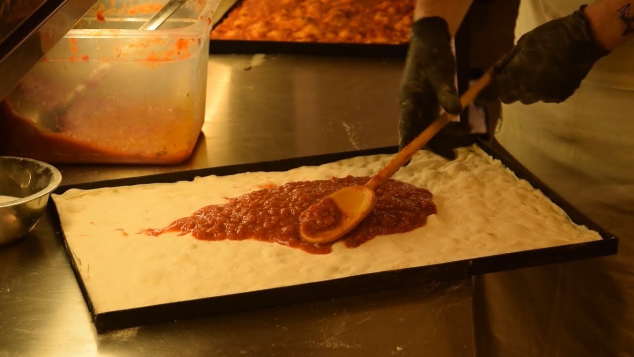 Street Food in Italy: Roman Style Pizza - Rome