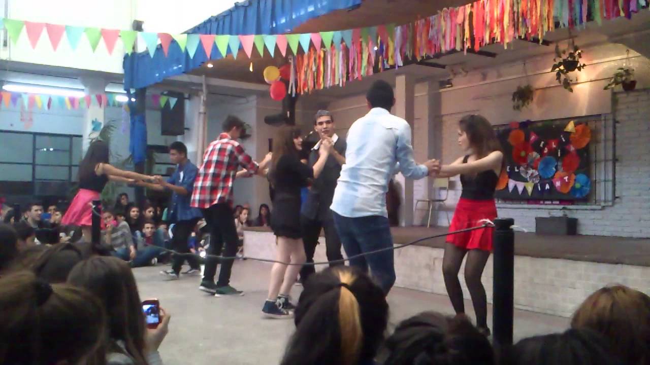 Bailando Cuarteto ;) - YouTube
