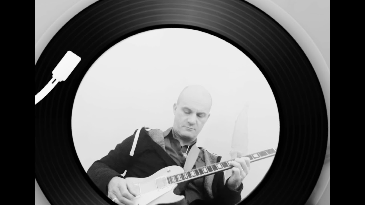 Let me know (Markus Moser)