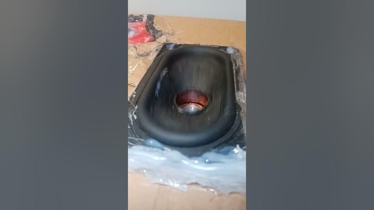 абзор на мою самодельную колонку которая обыграла колонку саундбар ...
