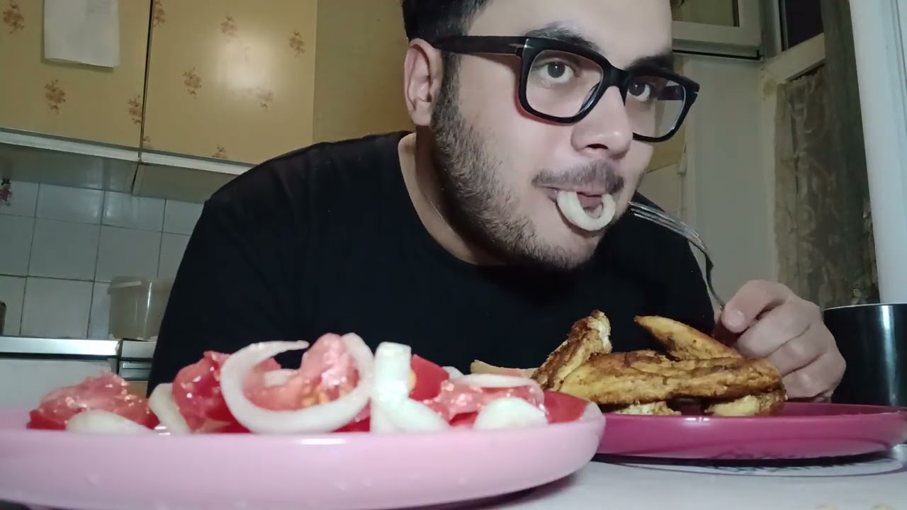 Mukbang|Мукбанг куриные стрипсы из филе куриной грудки и Луковый салат 