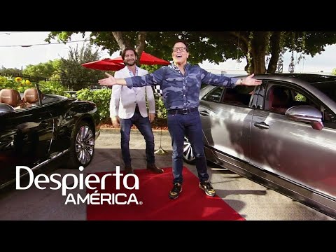 Raúl González queda impresionado con estos 2 lujosos carros de la marca Bentley