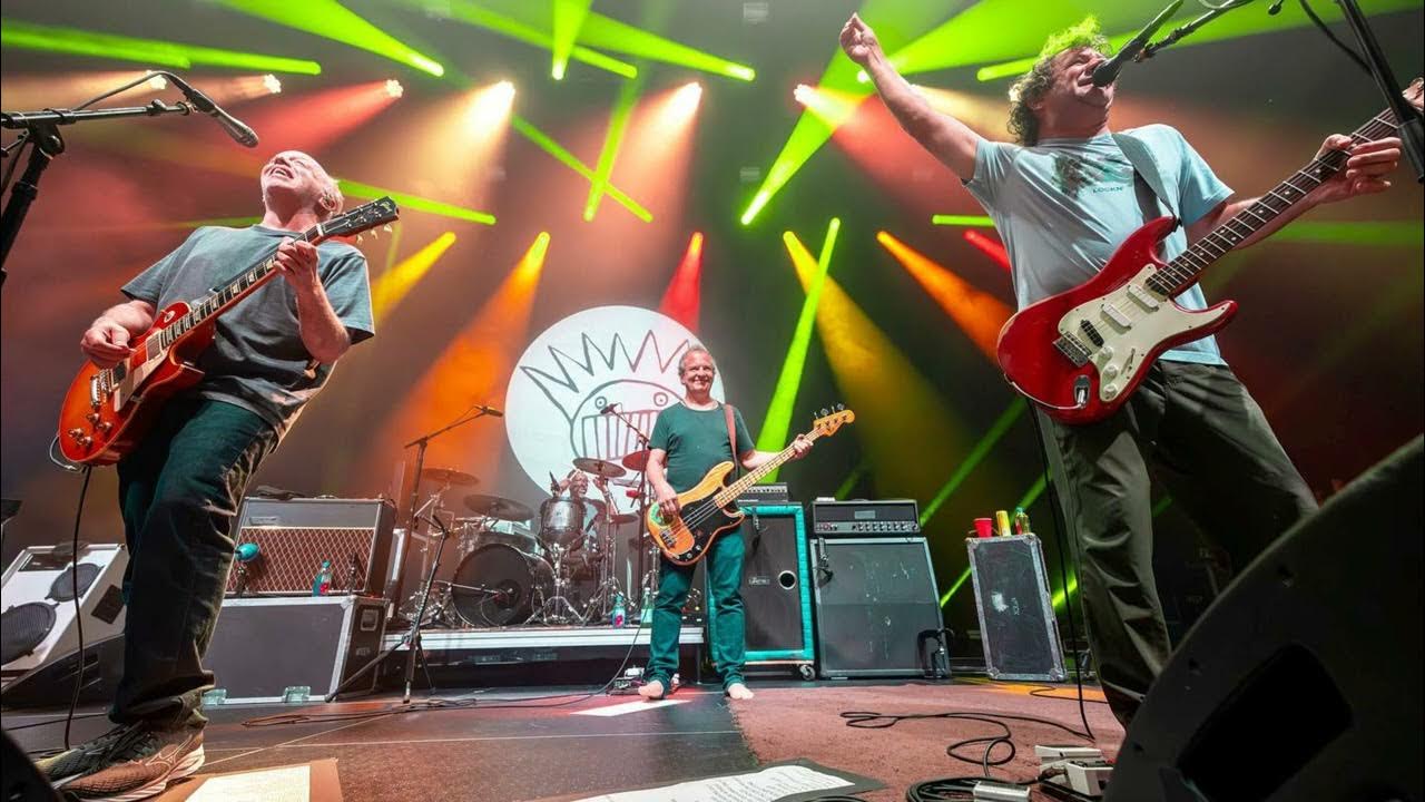 Ween 7/30/23 Wheatland Hard Rock Hotel Flutes of Chi YouTube