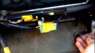 Airbag light on continuously, easy fix