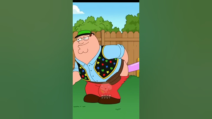 Peter Makes Fart Balloon Animals. #shorts #funny #familyguy