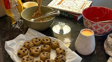 a cozy evening after working a 9-5