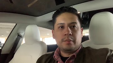 Tesla Model 3 2019.8.5. Seamless Auto Lane Change