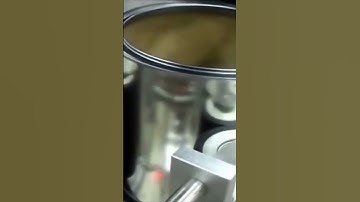 Paint tins automatically labelled in a factory 🎨 (PL-501) #factory #shorts #ytshorts #labeller #art