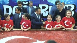 20 Bin Mozaikten Oluşan Türk Bayrağını 1920 Çocuk Tamamladı