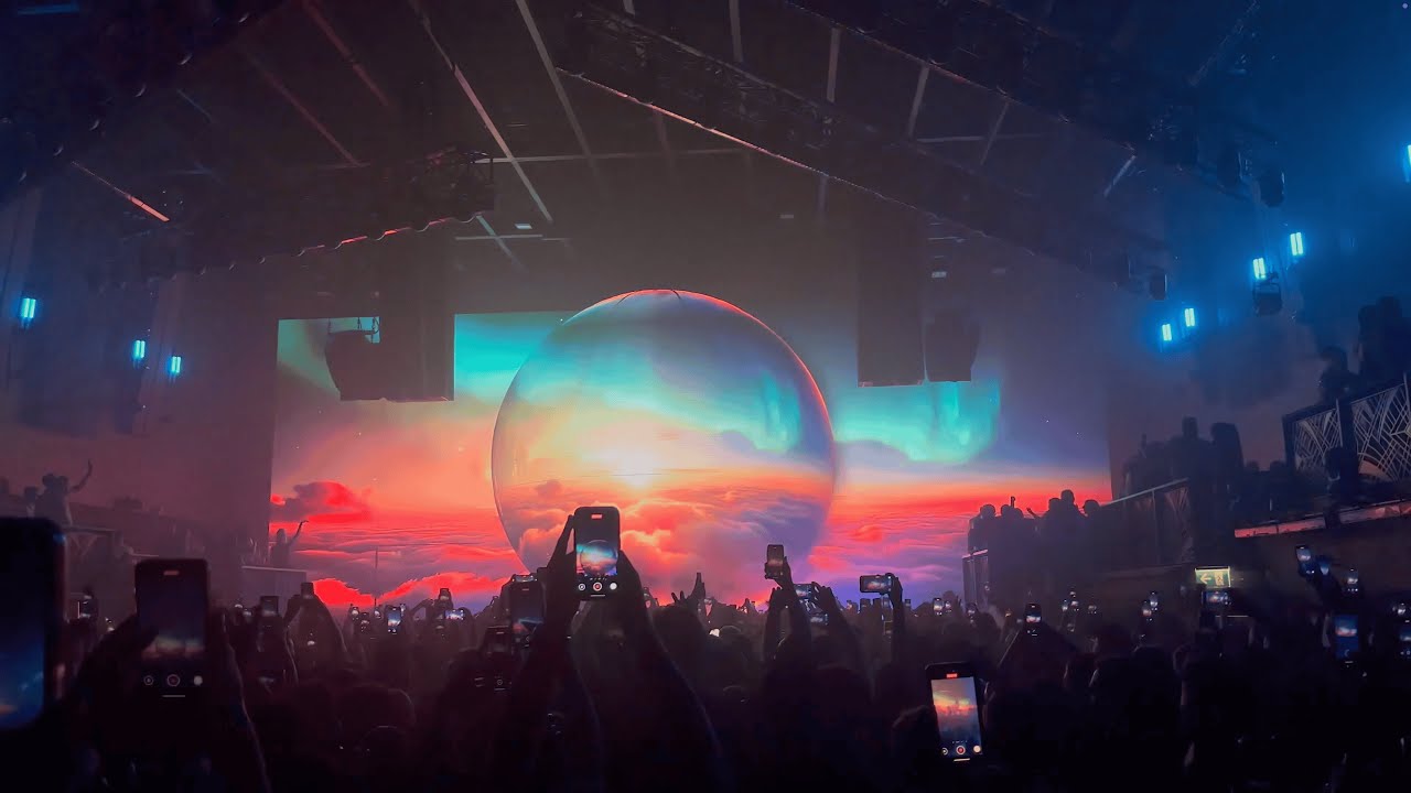 Eric Prydz Holosphere 2.0 live - UNVRS, Ibiza