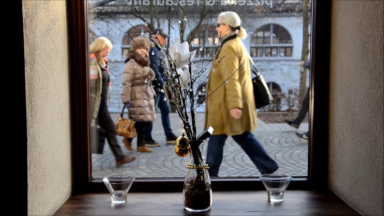 Dunja Knebl & Kololira - Naša mat