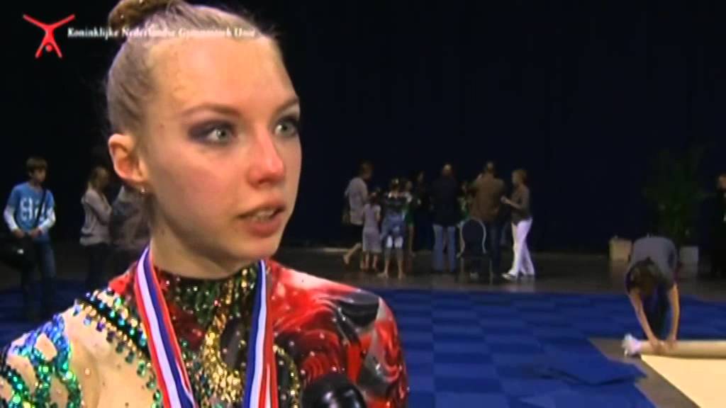 Gymsport TV - Ritmische gym - Anna Pobokova grijpt titel ritmische gymnastiek en stopt NK 2009