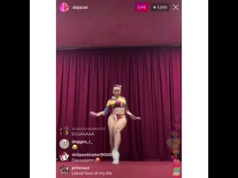 Doja cat twerking on instagram live (whoisshonda song)