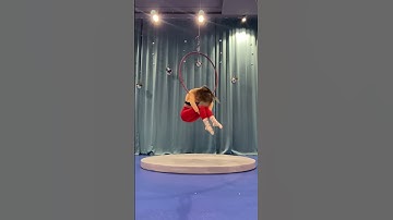 Lyra combo 🍣 #lyra #aerialhoop #sportgirl #aerialhooptricks #aerialinstructor #lyratutorial