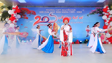 Mái đình làng biển sáng tác Nguyễn Cường thể hiện Hoàng Tâm 12C7 khóa 1999 - 2002, THPT Nguyễn Huệ