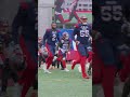 Sortie de la cage au ralenti - Présaison Alouettes vs ROUGE et NOIR