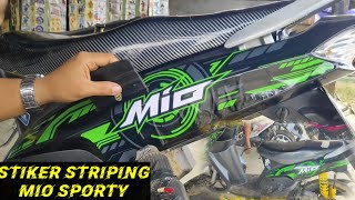 Pemasnagan stiker striping motor yamaha mio sporty