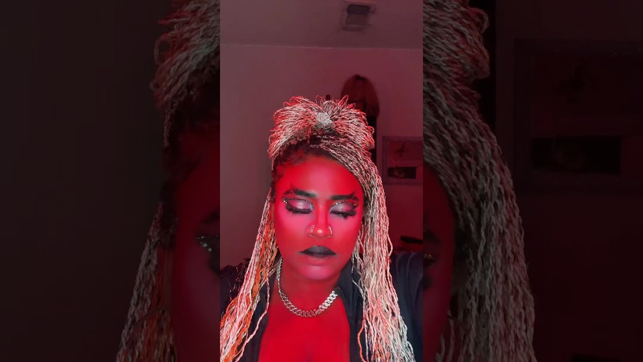 I know you’re obsessed and I would be too 