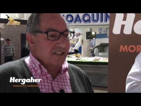 DEGUSTACIÓN DE LA MORCILLA DE ARROZ DE HERGAHER EN LA PLAZA CENTRAL DEL...