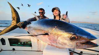 Challenge 150 pounds of giant tuna, the limit of 6 people to take turns pulling the line!