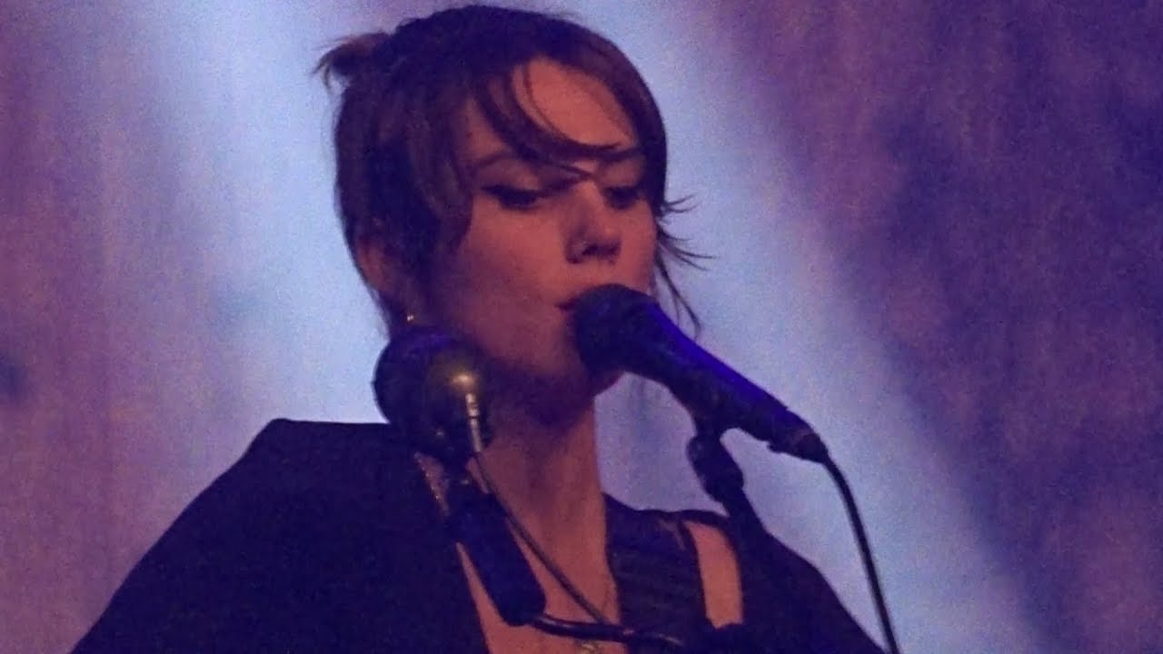 Wolf Alice - Silk / Lisbon, Melkweg 03-11-2017