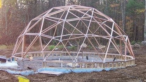 Geodesic Dome Greenhouse - Part 8 - ASSEMBLING THE DOME!